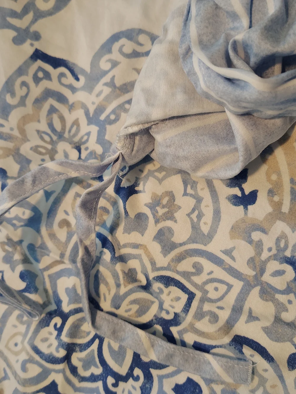 Charter Club Queen Duvet Cover with 2 Pillow Shams
